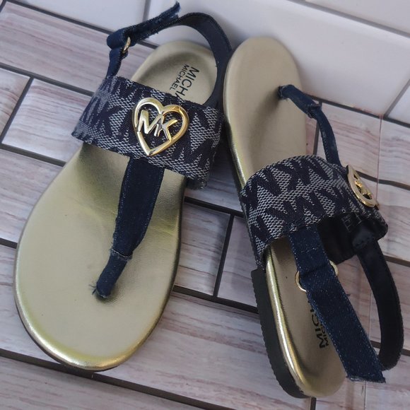 SIZE 10. MICHAEL Michael Kors BENTLEY thong sandals. - Picture 1 of 16